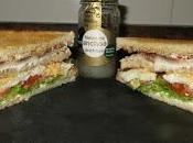 Sándwich anchoas queso