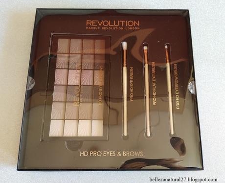 MAKEUP REVOLUTION ESPECIAL NAVIDAD: PALETA EYES & BROWS Y LIP TRENDS NUDE