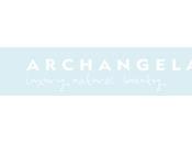 Archangela presenta mascarilla agua reveladora