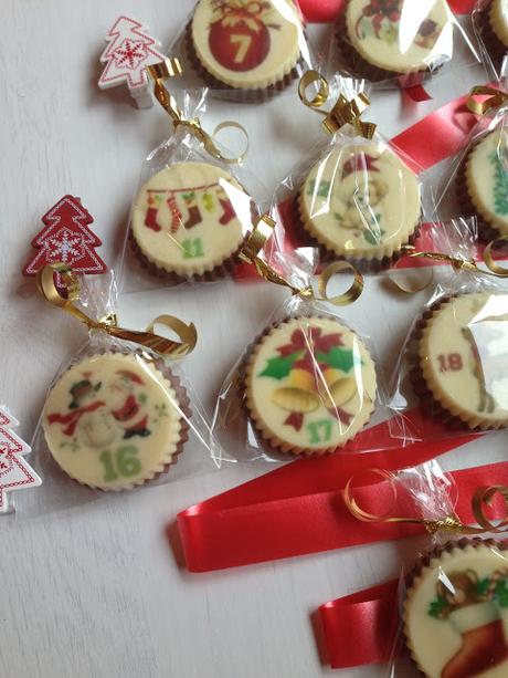 Cómo hacer nuestro propio calendario de Adviento decorado con chocotransfer