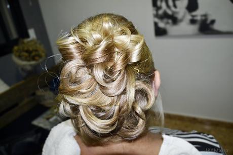 RECOGIDO Y MAQUILLAJE. LA MADRE DE LA NOVIA. BODA (M Y C).