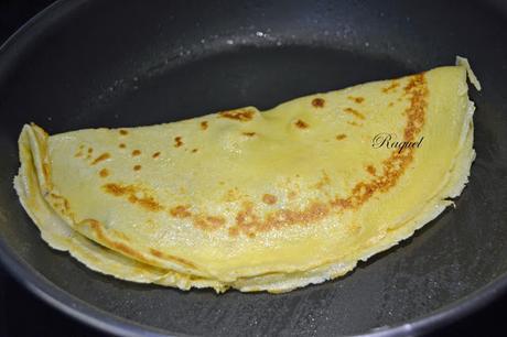 Creps de morcilla y queso gran padano