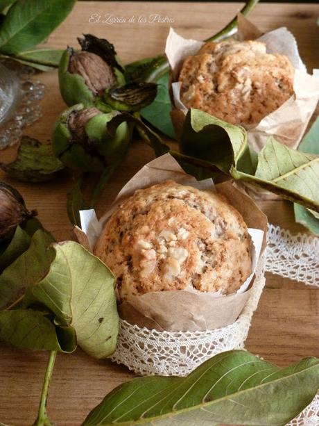 Magdalenas de Nueces con Claras de Huevo