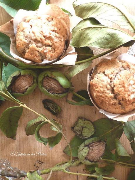 Magdalenas de Nueces con Claras de Huevo