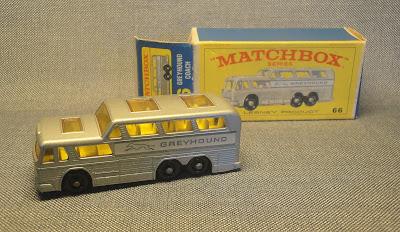 Un ómnibus Greyhound de Matchbox