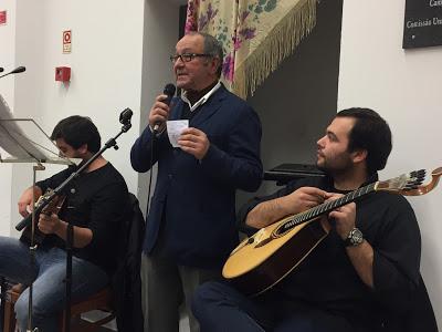 DE PABLO GUERRERO A UNA NOITE DE FADOSMoisés Cayetano Ros...