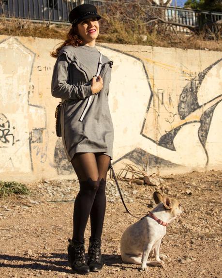 melange_boutique_fashion_blog_de_moda_vestido_sudadera_volantes_shein_sheinside_medias_gato_calzedonia_biker_perfecto_tachuelas_cuero_mango_gorra_capitan