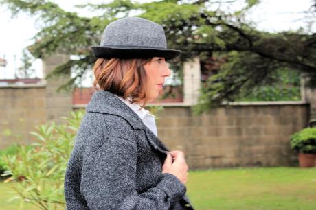 MIS LOOKS- TODO AL GRIS CON PUNTO Y APARTE