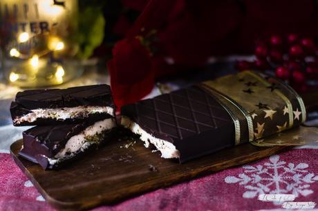 Turrón de Nocilla blanca con Galleta en Polvo y Pistacho