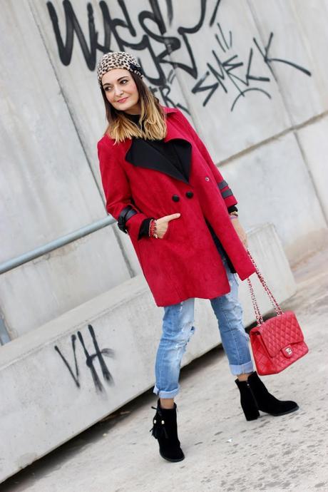 Look básico con botines y chaquetón de GAMISS