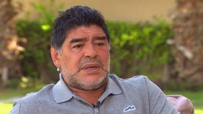 Maradona le pide “a Dios” que “Macri llegue a cortar el pan dulce”