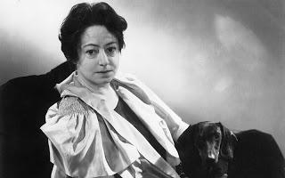 Dorothy Parker en Todos somos sospechosos