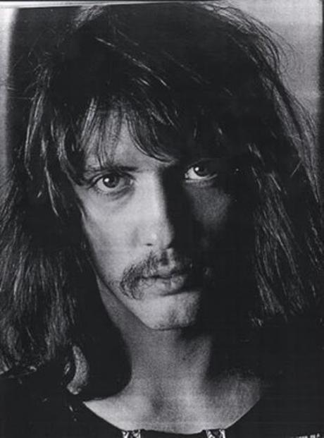 Efemérides del Rock y Heavy Metal: Que pasó un 28 de Noviembre