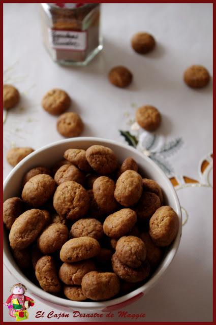PEPERNOTEN (GALLETITAS DE SINTERKLAAS) Y 5º CUMPLEBLOG
