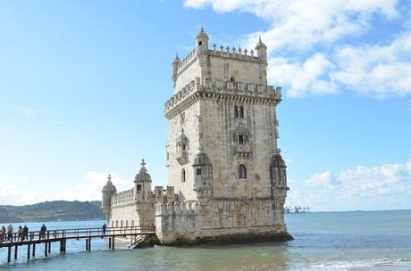 Instantáneas de Portugal. LISBOA.