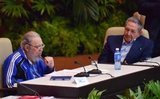 ¡Fidel se muda a Santiago!