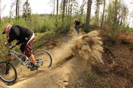 El tomar una berma o zanja requiere de ciertas habilidades para salir airoso de mejor forma. 