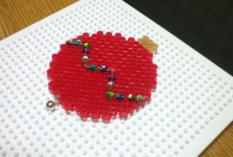 TUTORIAL: Bola Navideña de hama bead