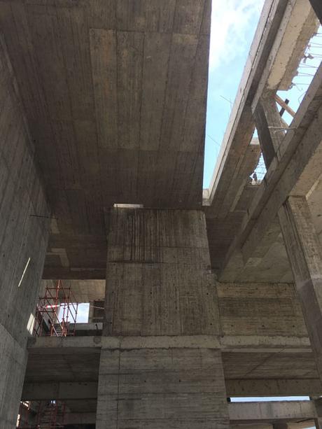 NUEVAS IMÁGENES DEL AVANCE DE OBRA EN LA VIVIENDA DISEÑADA POR A-CERO EN LÍBANO a-cero-projects-3