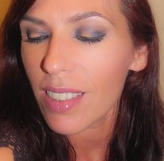 Azul y camel: Maquillaje y moda