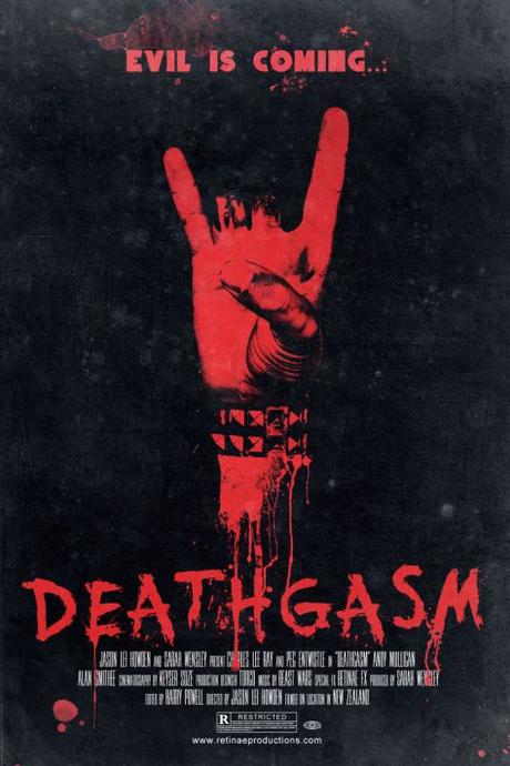 DEATHGASM (2015) – frikis, metal y demonios