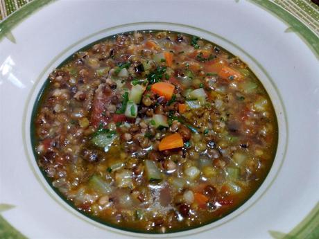 Sopa de soja verde con verduras - Receta de sopa de soja verde o judías mungo - Zuppa di soia verde - Green soya bean soup