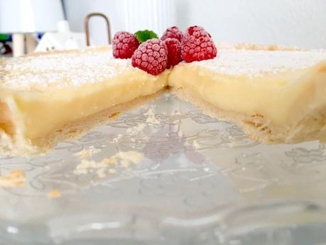 tarta thanksgiving tarta rápida tarta facil suave limón tarta de limón Sour cream lemon pie recetas delikatissen postres con limón postres americanos lemon pie 