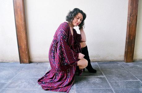 look_maxivestidoconmangasacampanadas_streetstyle_mivestidoazul_blogdemoda_castellon_influencer-15