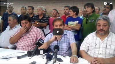 Petroleros van al paro por los despidos