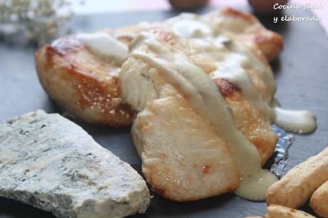 PECHUGA DE POLLO EN SALSA DE CABRALES