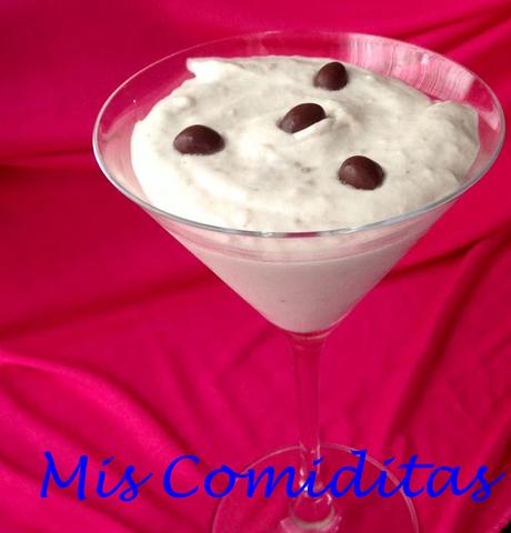 MOUSSE DE CHIRIMOYA