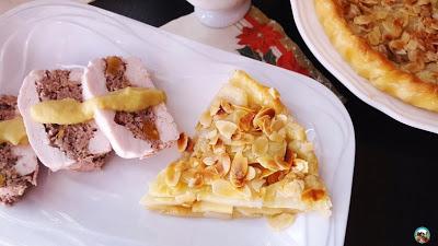 Pastel de hojaldre con papas y manzanas