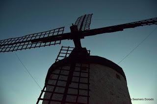 ATARDECER EN EL CORAZÓN DE LA MANCHA