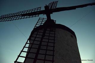 ATARDECER EN EL CORAZÓN DE LA MANCHA