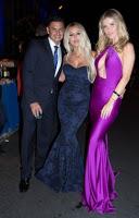 Pauly D y Aubrey O’Day muestran su apoyo a Autism Speaks en la gala ‘La Vie En Blue’