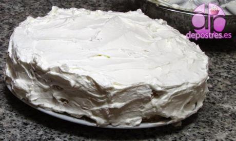 TARTA DE FRESAS CON NATA