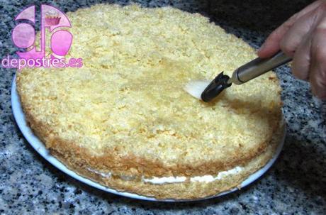 TARTA DE FRESAS CON NATA