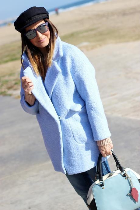 Abrigo azul bebé de GAMISS Abrigo azul bebé de GAMISS