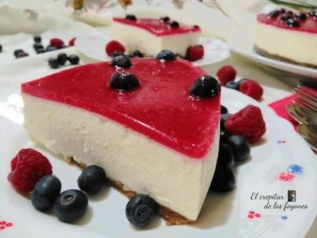 tarta de queso y frutos rojos