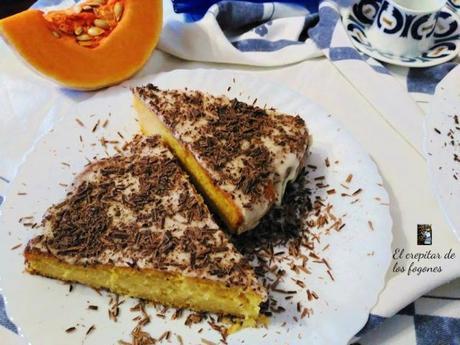 TARTA DE CALABAZA Y ALMENDRA CON GLASEADO DE LIMÓN Y VIRUTAS DE CHOCOLATE tarta de calabaza