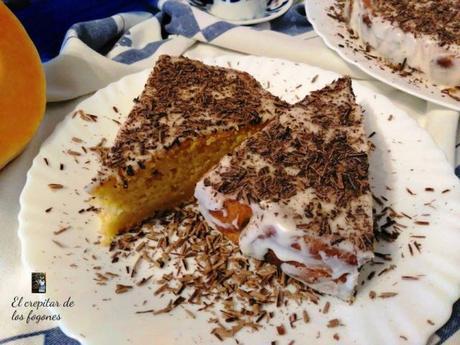 TARTA DE CALABAZA Y ALMENDRA CON GLASEADO DE LIMÓN Y VIRUTAS DE CHOCOLATE tarta de calabaza