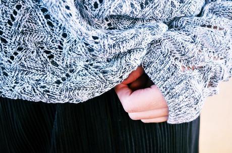 look_faldaplisadametalizadayzapatillas_streetstyle_mivestidoazul_fashionblogger_blogdemoda_castellon_influencer-12