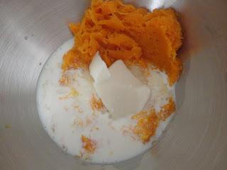 Bollos de Calabaza y Semillas de Chía Bollos de Calabaza y Semillas de Chía