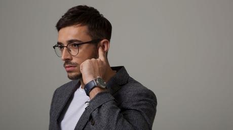 SGNL la nueva manera de atender llamadas con tu dedo.