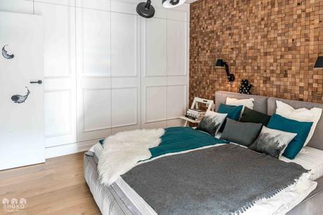 wooden-wall-bedroom