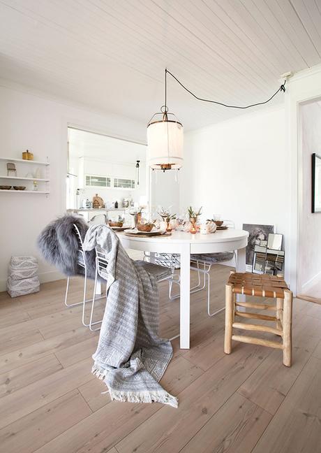 Casa rural nórdica de estilo boho en Navidad=combinación PERFECTA, entra y disfruta