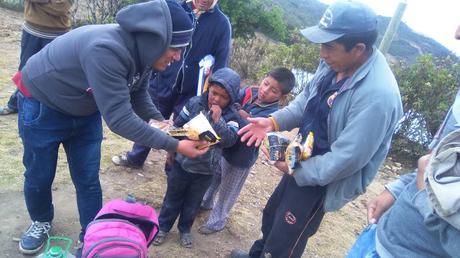 Mi primer viaje a Cañaris llevando ayuda humanitaria con Cascos Amarillos