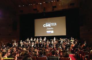 Caleidoscopio en infinidad de grises