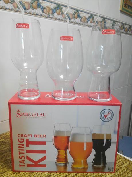 Copas y vasos de cerveza, un hobby como otro cualquiera! Copas y vasos de cerveza, un hobby como otro cualquiera!
