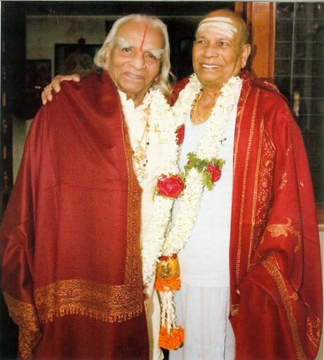 UNA ENTREVISTA CON T.K.V. DESIKACHAR, B.K.S. IYENGAR y SRI K. PATTABHI JOIS - part 1